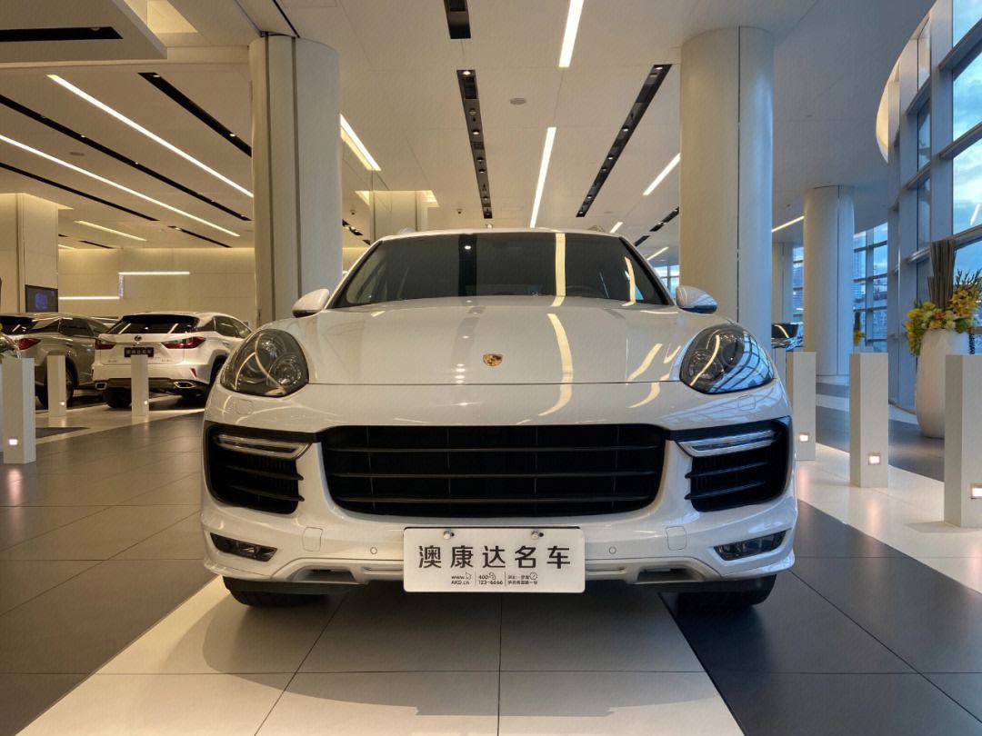 {賭波}(保时捷白色卡宴多少钱一辆) {賭波}(保时捷白色卡宴多少钱一辆)